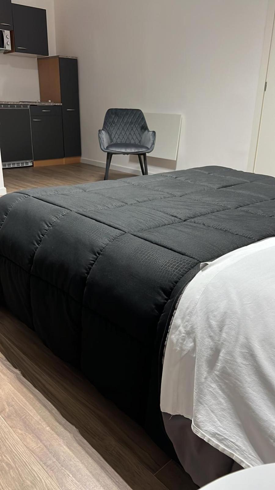 פויג'ה Business Home Piazza Cesare Battisti B&B Residence מראה חיצוני תמונה